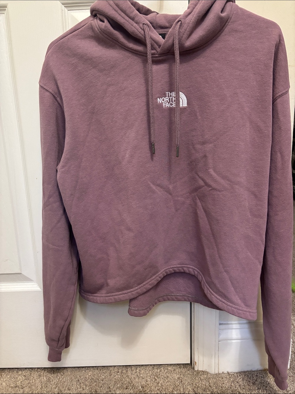 The North Face Women’s Cropped Hoodie – Size Large – Lilac